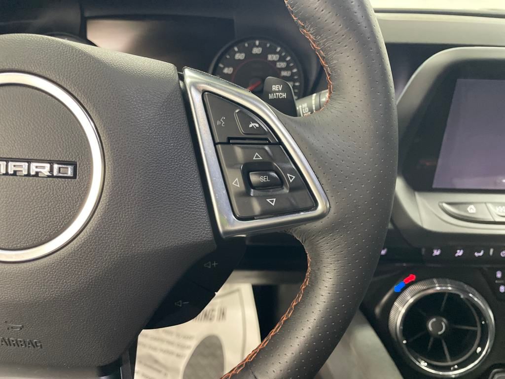 2017 Chevrolet Camaro SS photo 16
