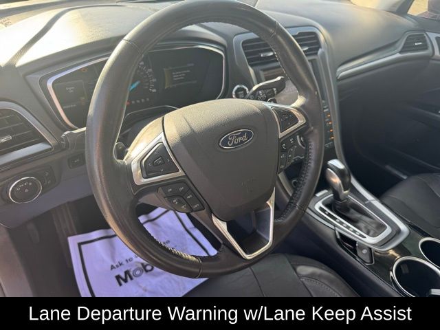 2013 Ford Fusion Titanium photo 10