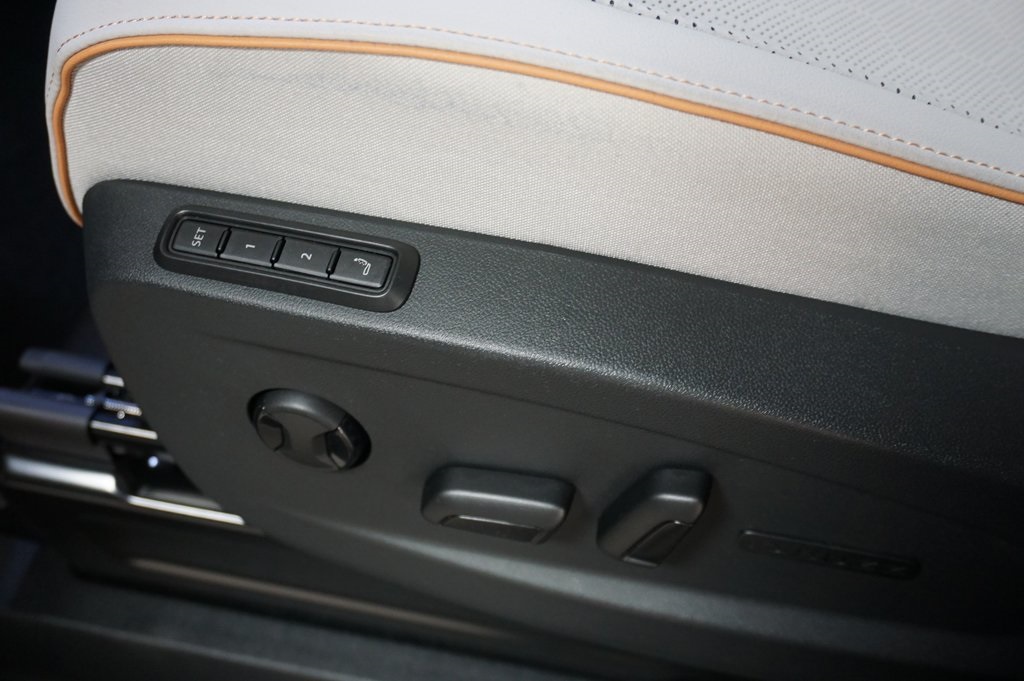 2025 Volkswagen ID. Buzz photo 26