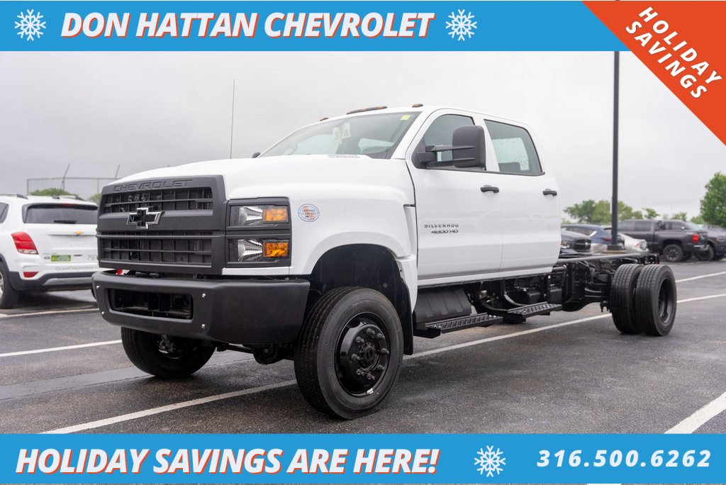 2024 Chevrolet Silverado 4500 Medium Duty Chassis Cab Work Truck's photo