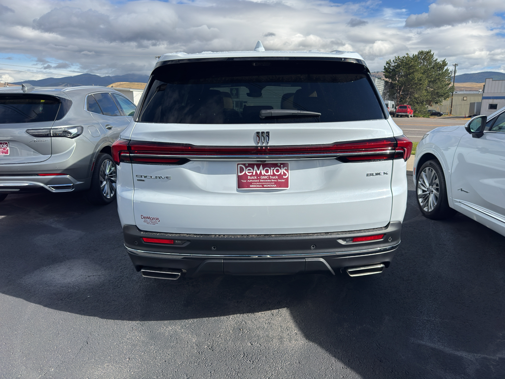 2026 Buick Enclave Preferred photo 2