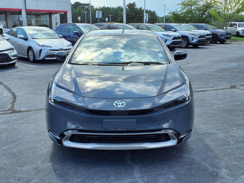 2025 Toyota Prius Plug-in Hybrid XSE photo 10