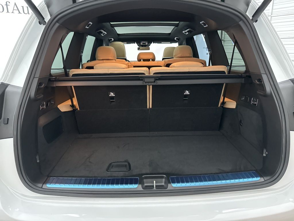2026 Mercedes Benz GLS 580 4MATIC photo 25