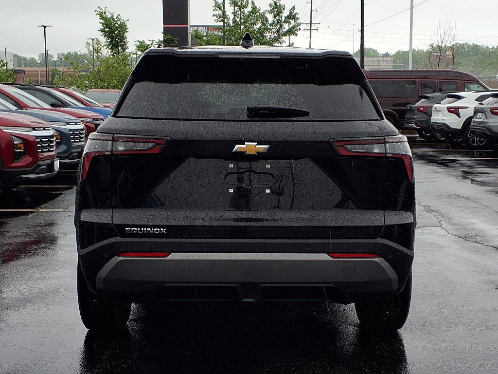 2026 Chevrolet Equinox LT photo 17