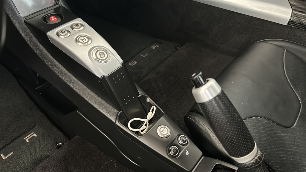 2010 Tesla Roadster Base photo 21