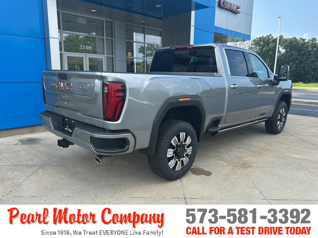 2025 Gmc Sierra 2500 HD Denali photo 3