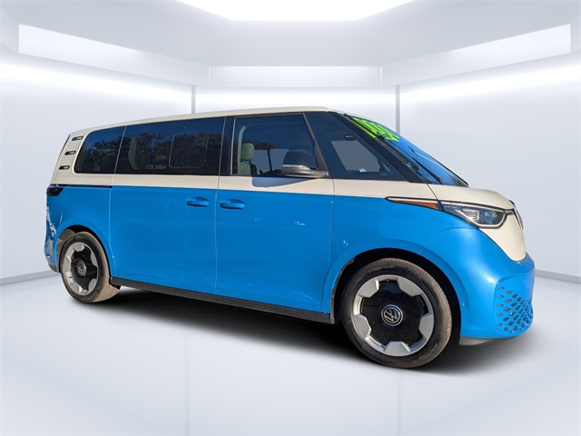 2025 Volkswagen ID. Buzz PRO S PLus's photo