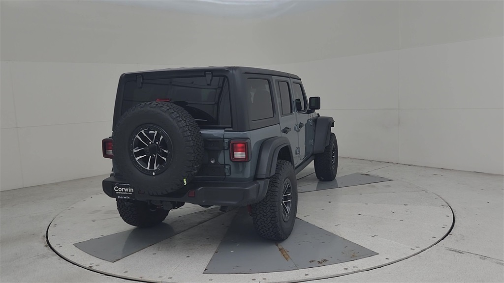 2025 Jeep Wrangler Willys photo 14