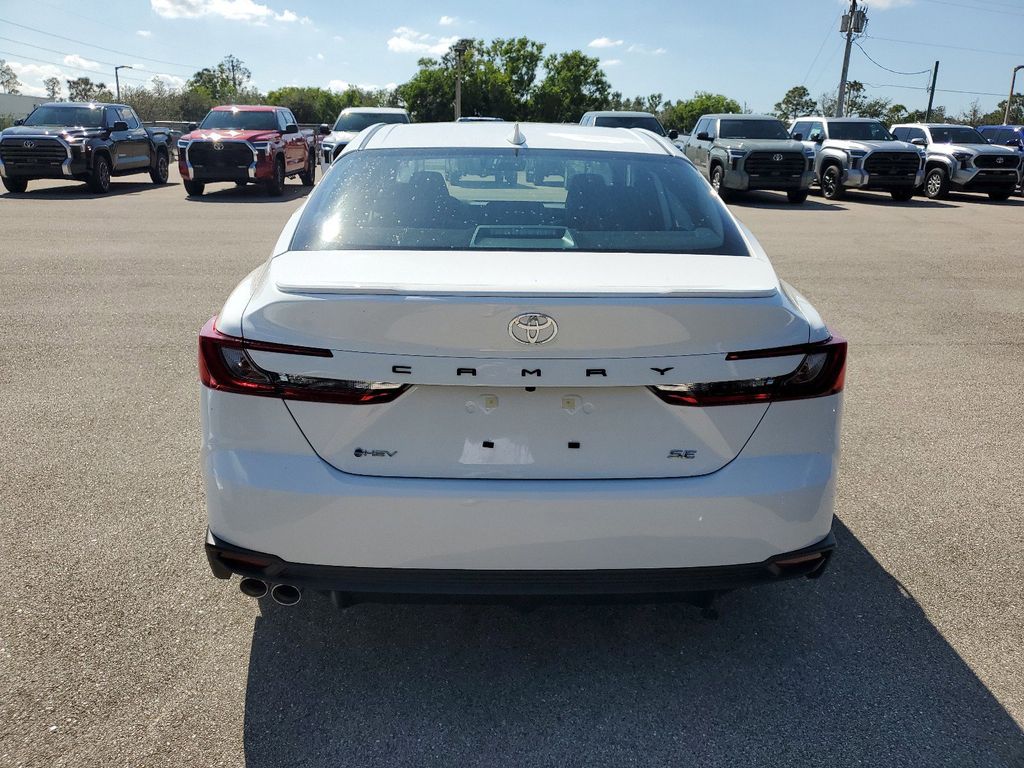 2025 Toyota Camry SE photo 6