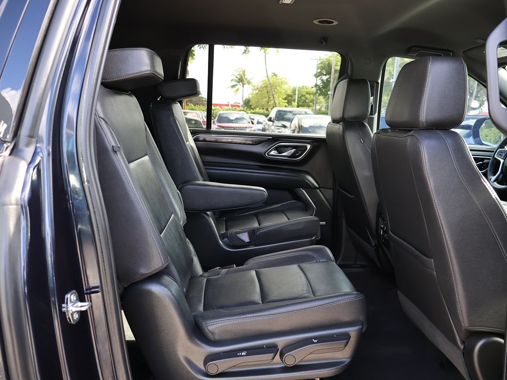 2023 Chevrolet Suburban Z71 photo 37