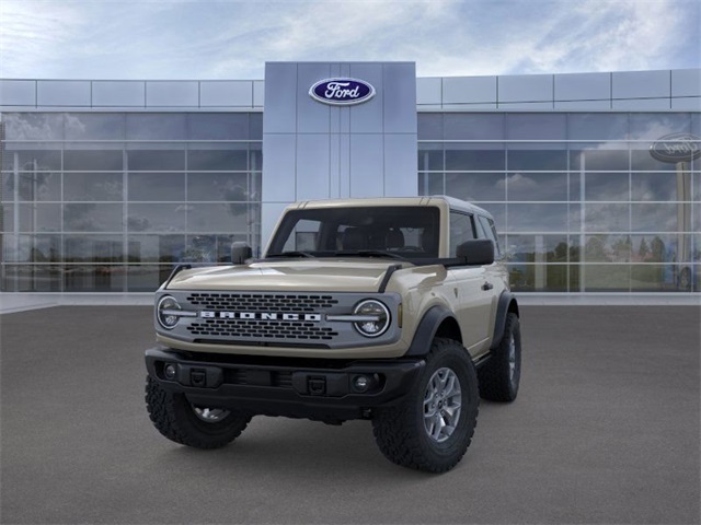 2025 Ford Bronco Badlands photo 2