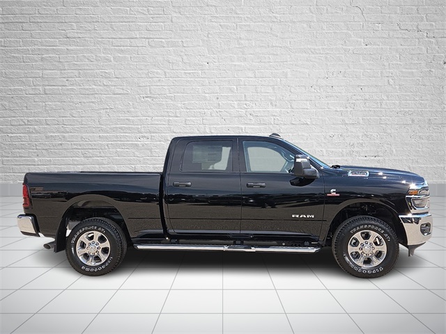 2025 Ram 2500 Big Horn photo 5