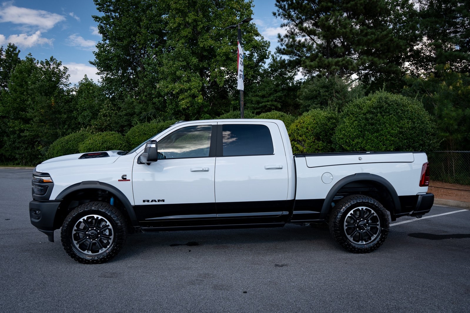 2025 Ram 2500 Power Wagon photo 8