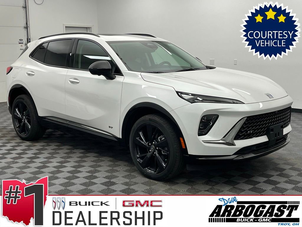 2025 Buick Envision Sport Touring's photo