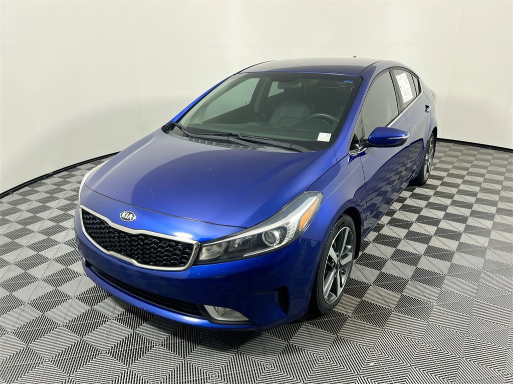 2017 Kia Forte EX photo 9