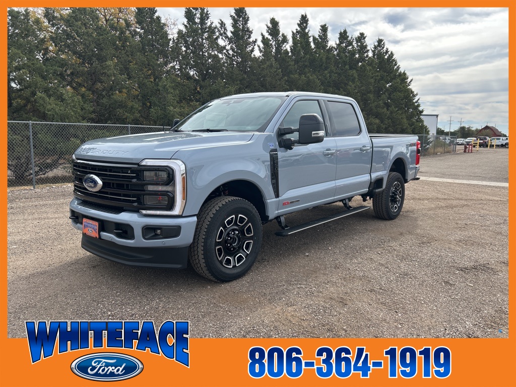 2026 Ford F-250 Super Duty Platinum's photo