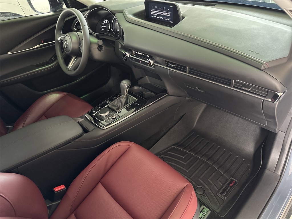2024 Mazda CX-30 2.5 S Carbon photo 30