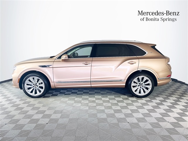 2023 Bentley Bentayga EWB Azure First Edition photo 4