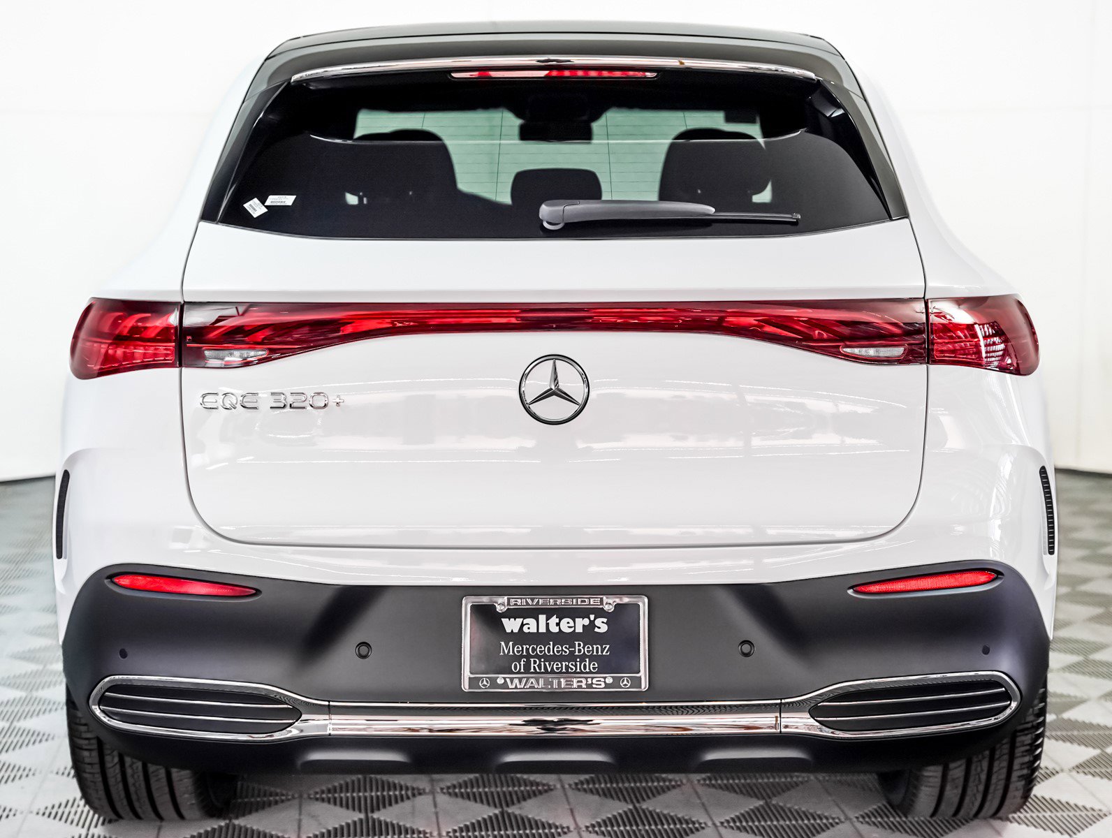 2026 Mercedes Benz EQE SUV 350 photo 4
