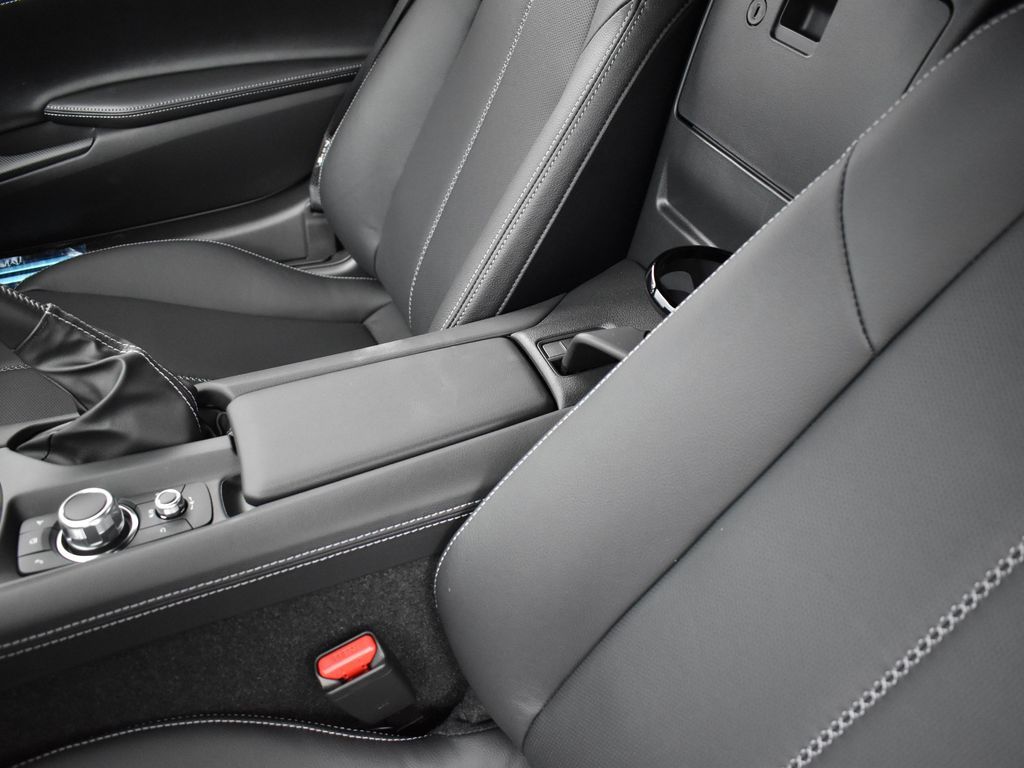 2025 Mazda MX-5 Miata Miata Grand Touring photo 12