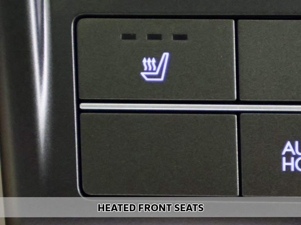 2025 Hyundai Kona SEL photo 2