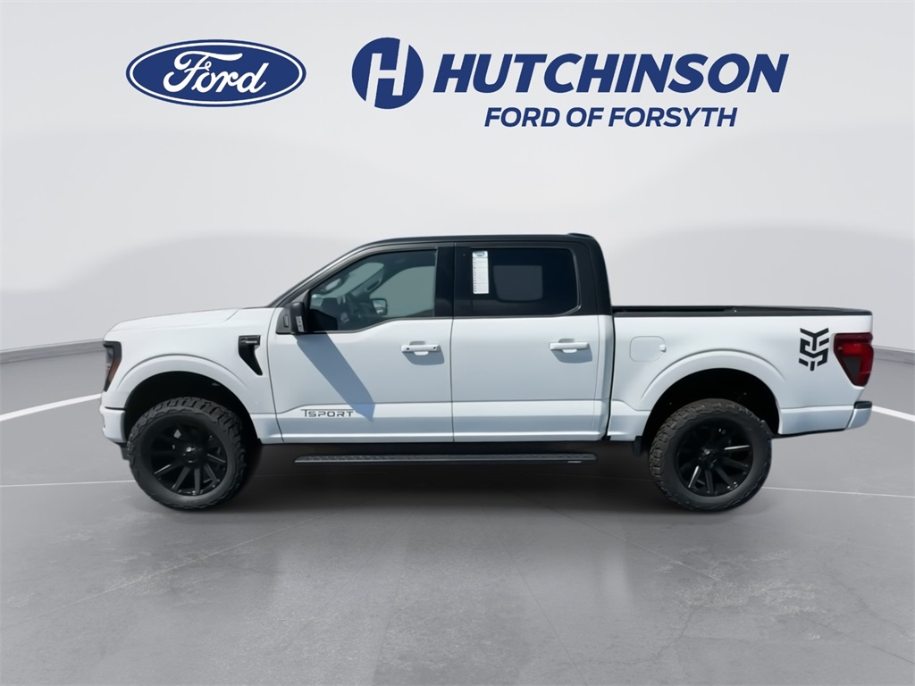 2025 Ford F-150 XLT photo 2