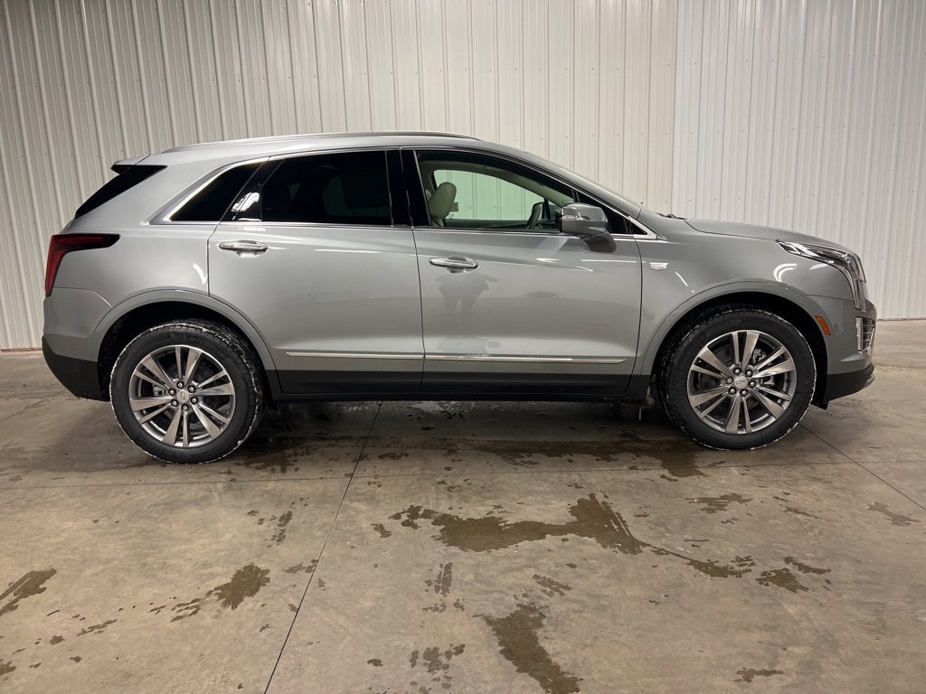 2026 Cadillac XT5 Premium Luxury's photo