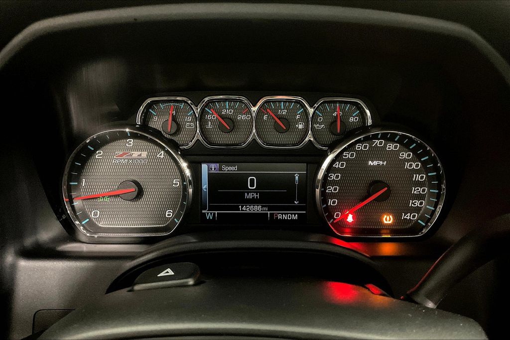 2016 Chevrolet Silverado 1500 LT photo 19