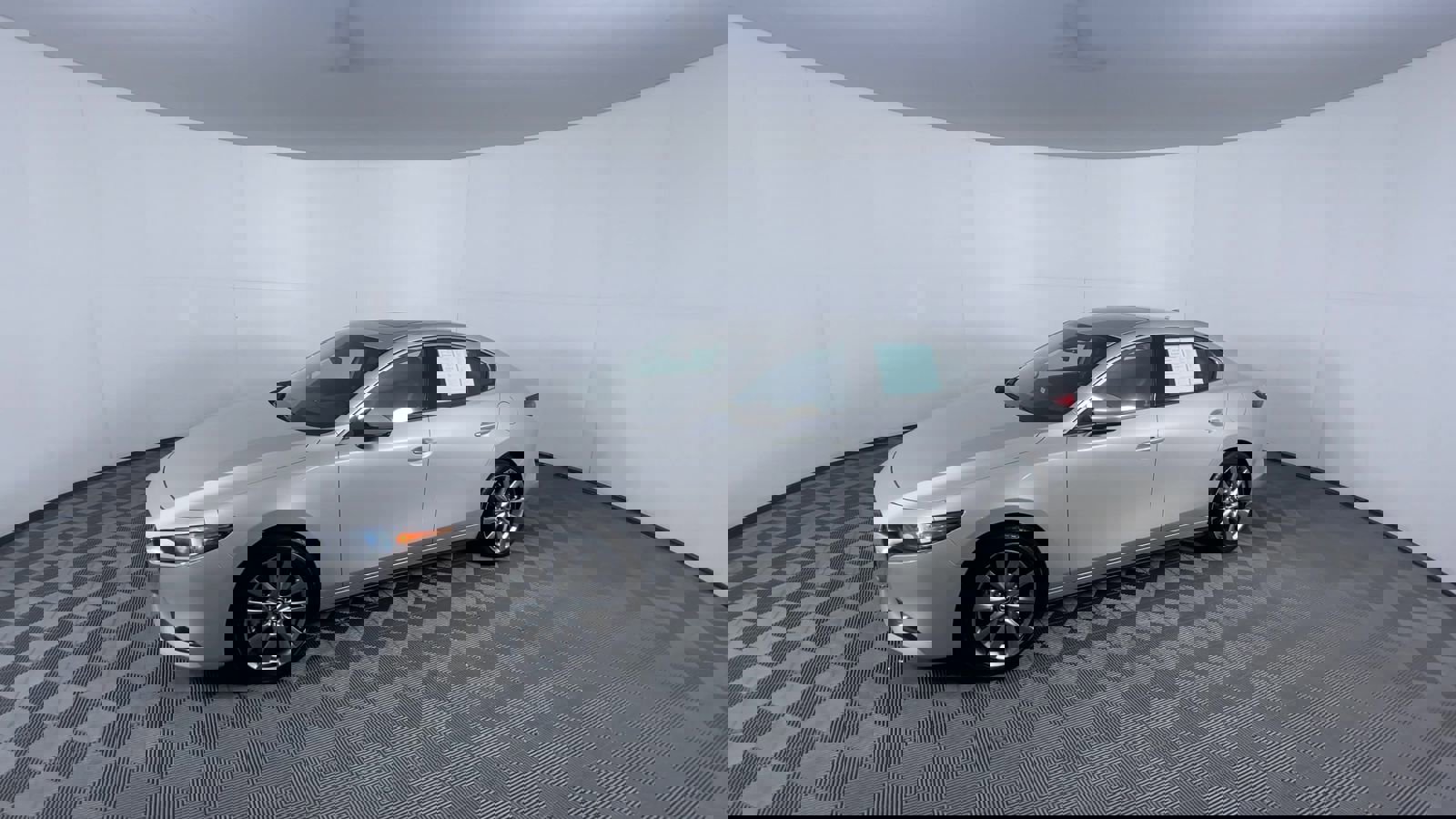 2022 Mazda Mazda3 Premium photo 4