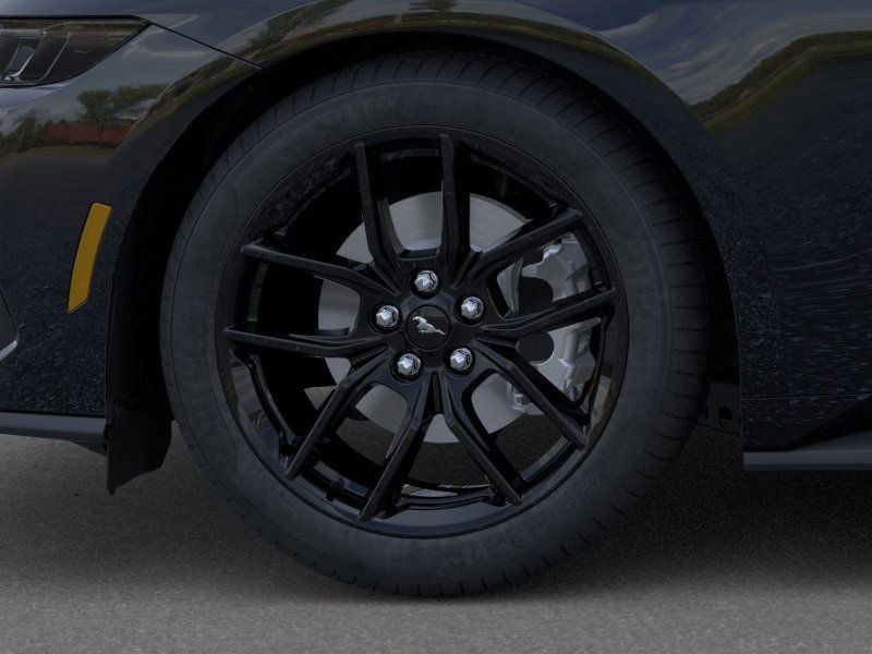 2025 FORD MUSTANG - Image 19