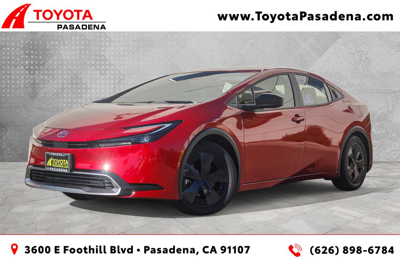 2026 Toyota Prius SE's photo