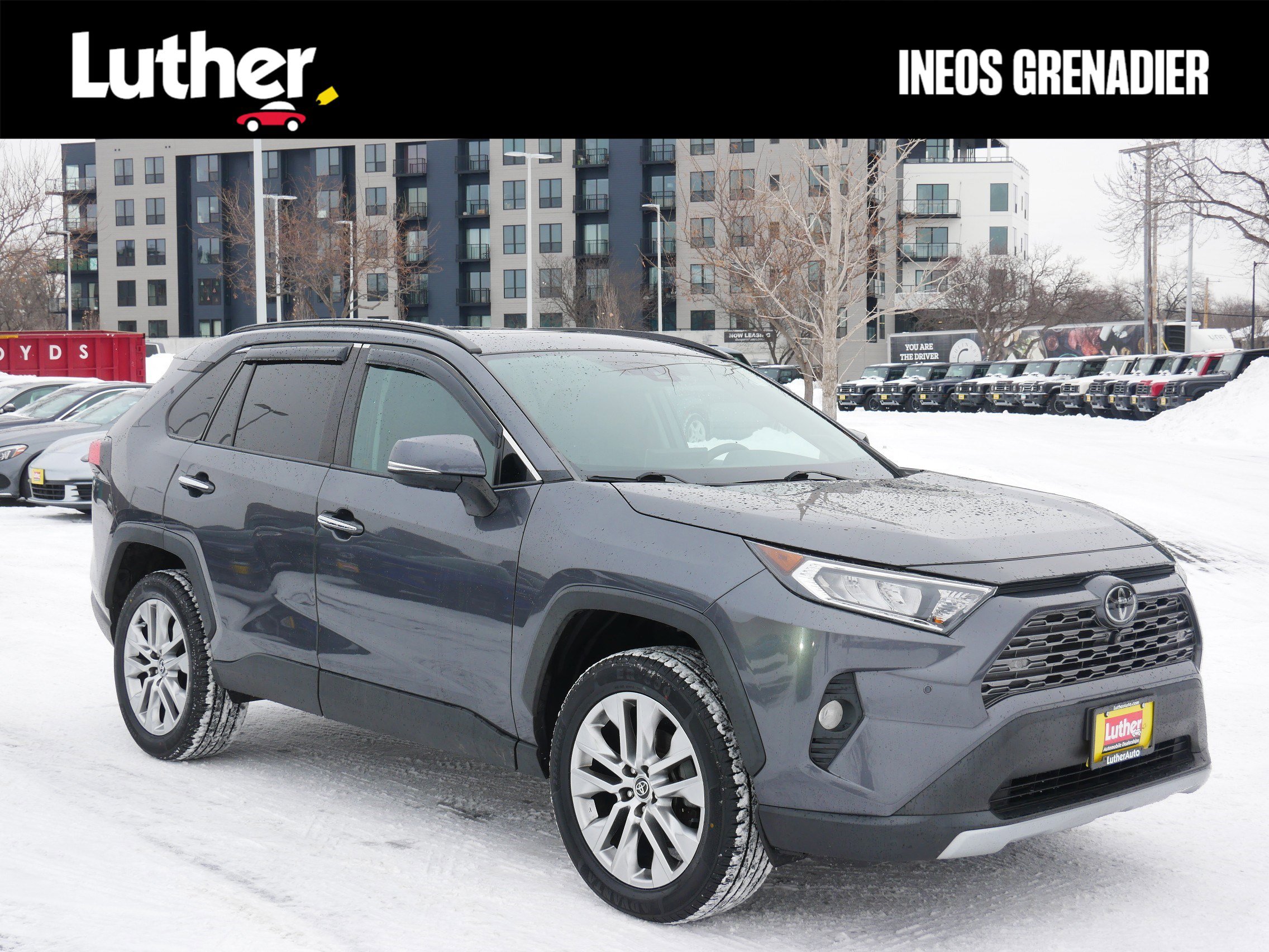 2020 Toyota RAV4 Limited's photo