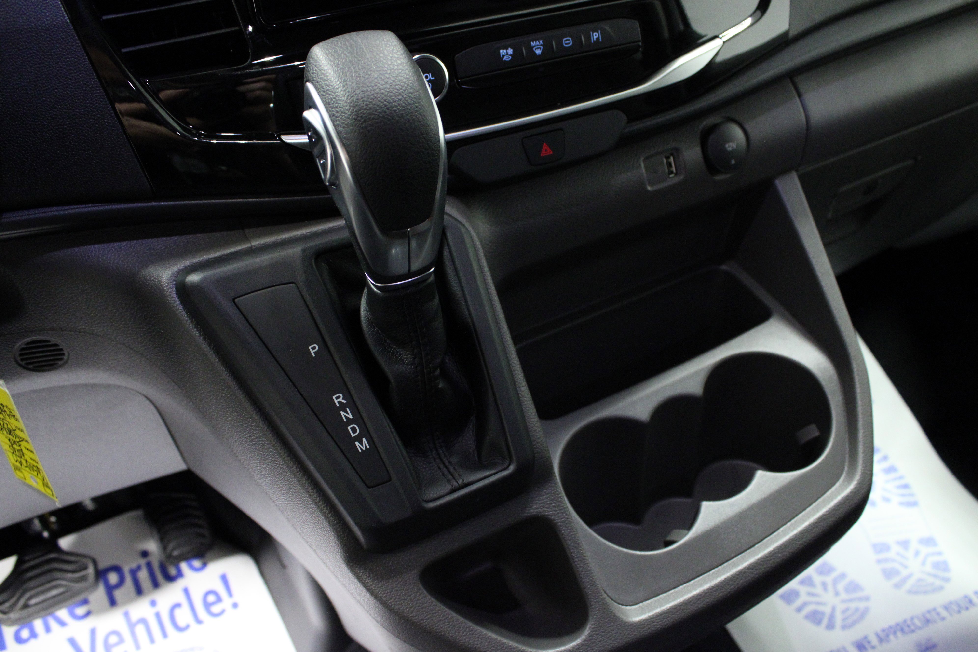 2025 Ford Transit Passenger XLT photo 16