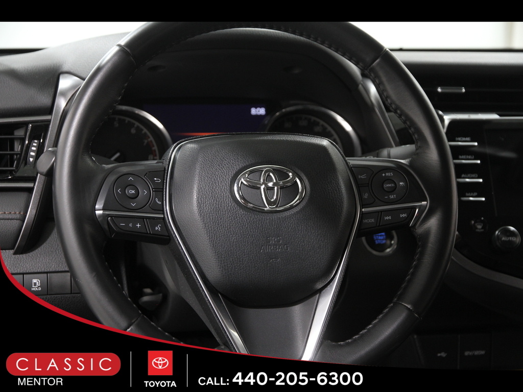 2020 Toyota Camry XLE photo 4