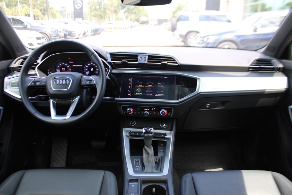 2021 Audi Q3 S line Premium 45 TFSI photo 27