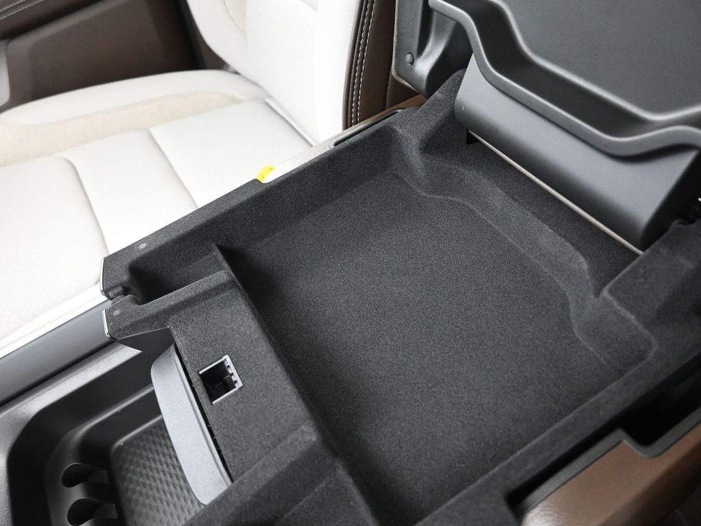 2026 Ram 1500 Laramie photo 3