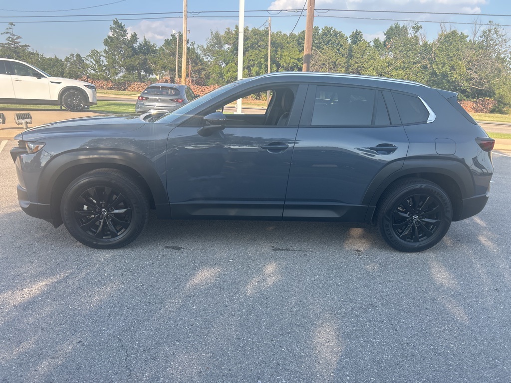 2025 Mazda CX-50 2.5 Select photo 17