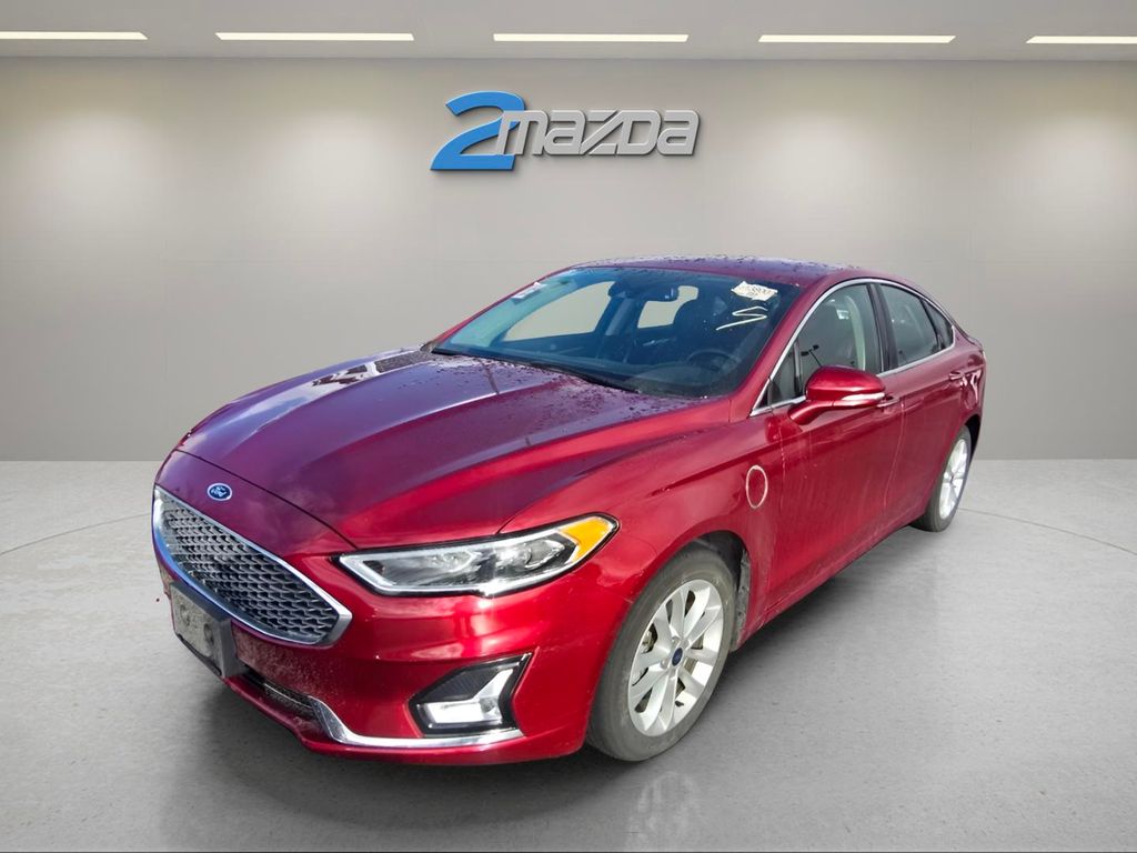 2019 Ford Fusion Energi Titanium's photo