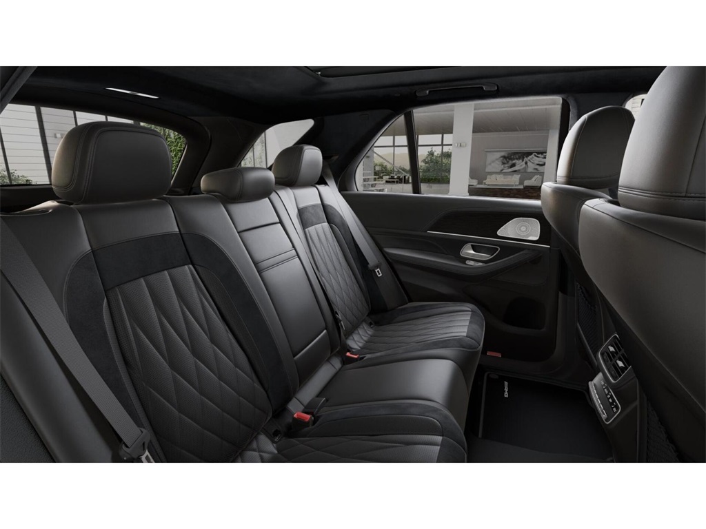 2025 Mercedes Benz GLE 63 S AMG 4MATIC photo 4