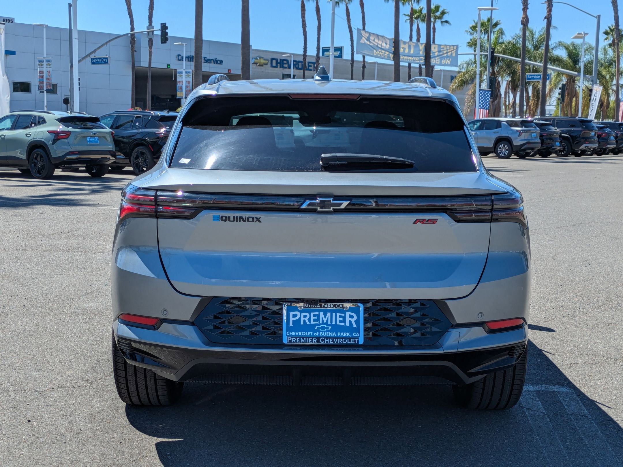 2025 Chevrolet Equinox EV 3RS photo 2