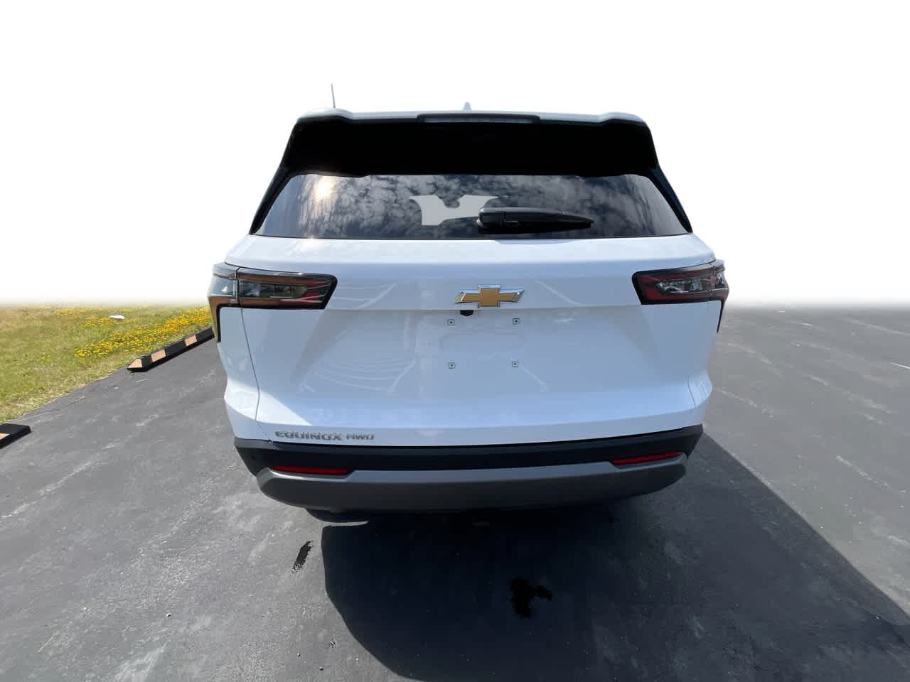 2026 Chevrolet Equinox LT photo 6