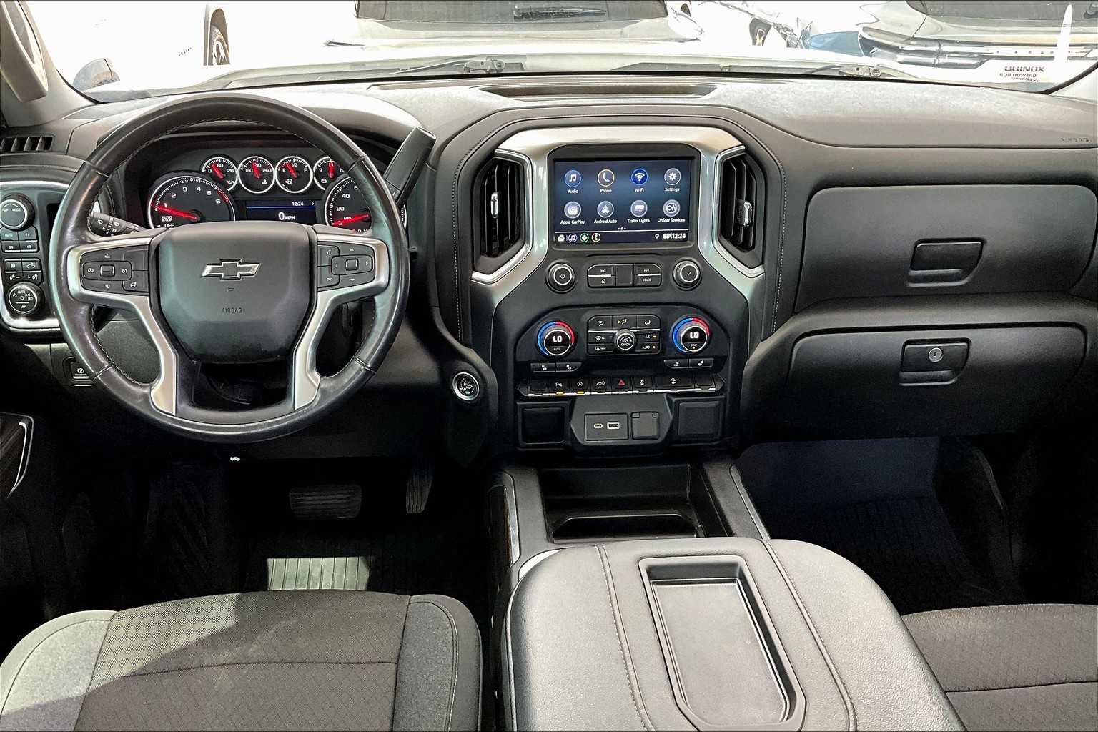 2022 Chevrolet Silverado 1500 RST photo 12