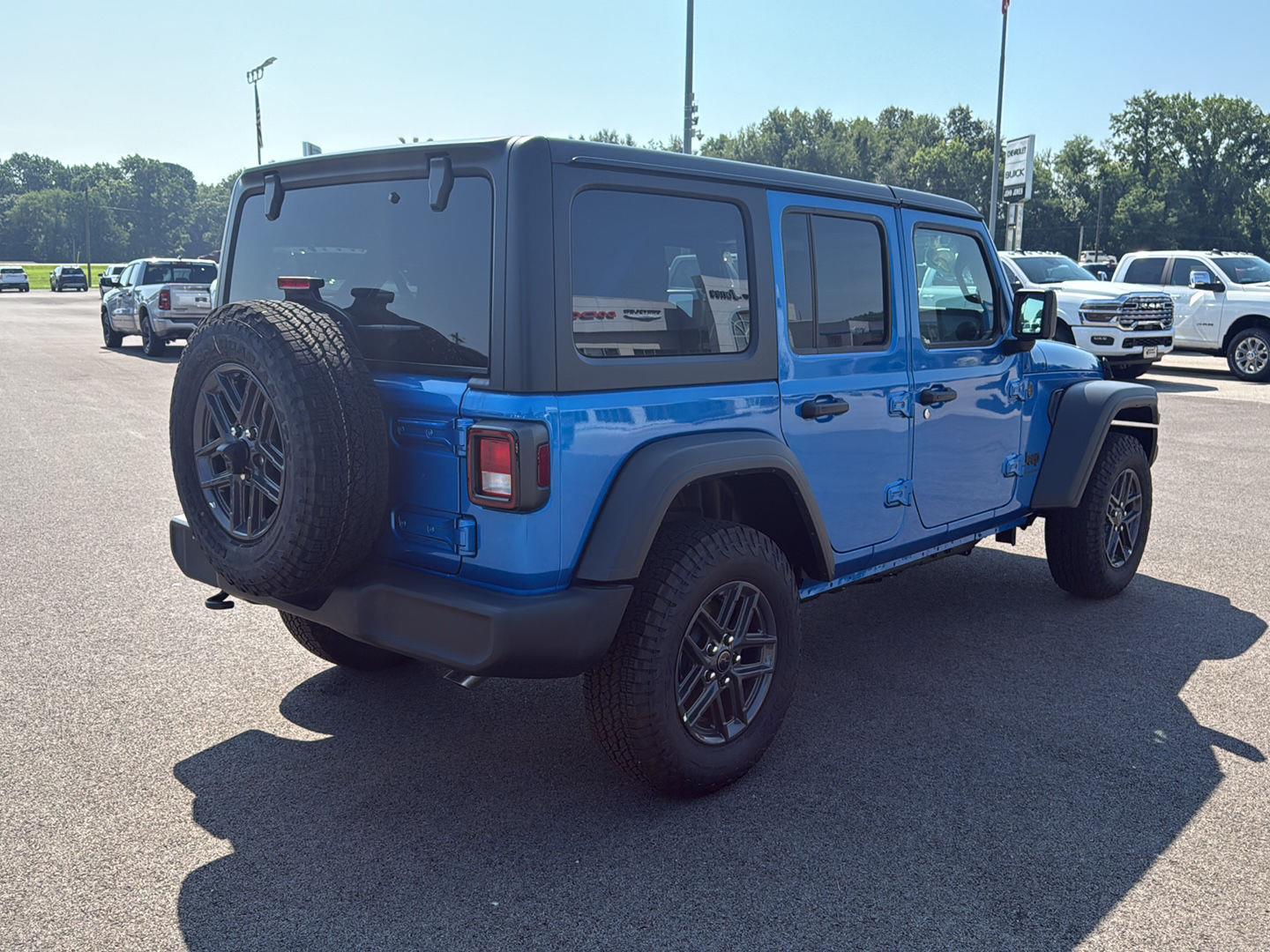 2025 Jeep Wrangler Sport S photo 24
