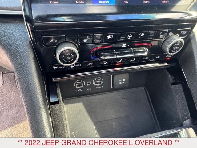 2022 Jeep Grand Cherokee Overland photo 19
