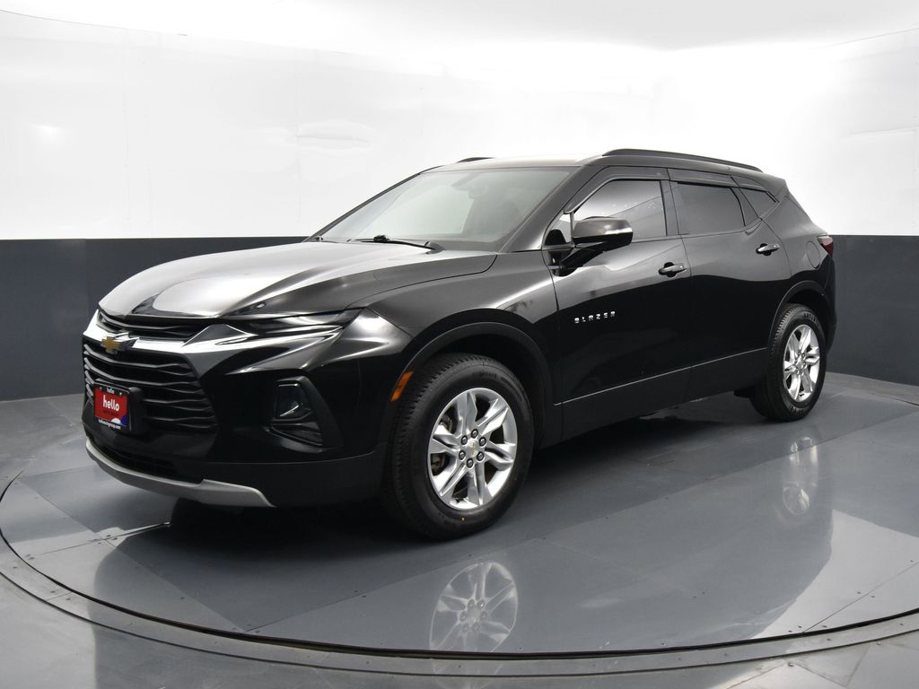 2020 Chevrolet Blazer 1LT photo 2