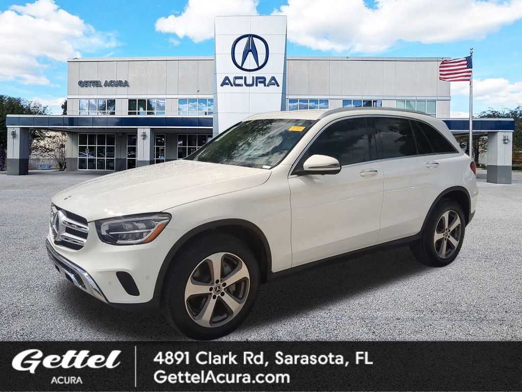 2022 Mercedes-Benz GLC