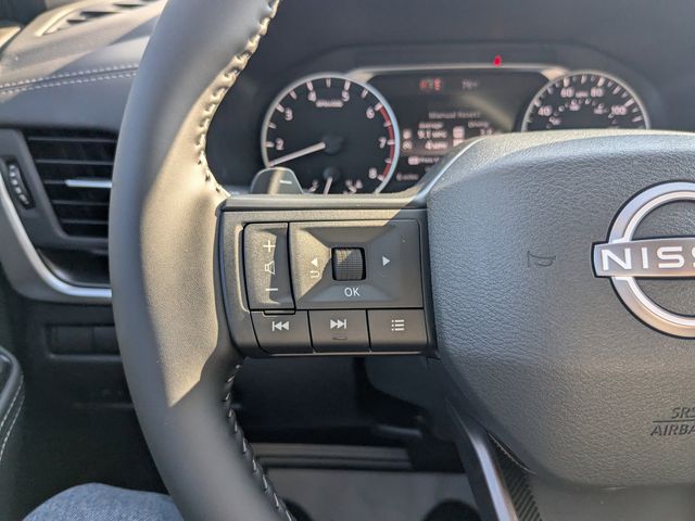 2026 Nissan Rogue SV photo 15