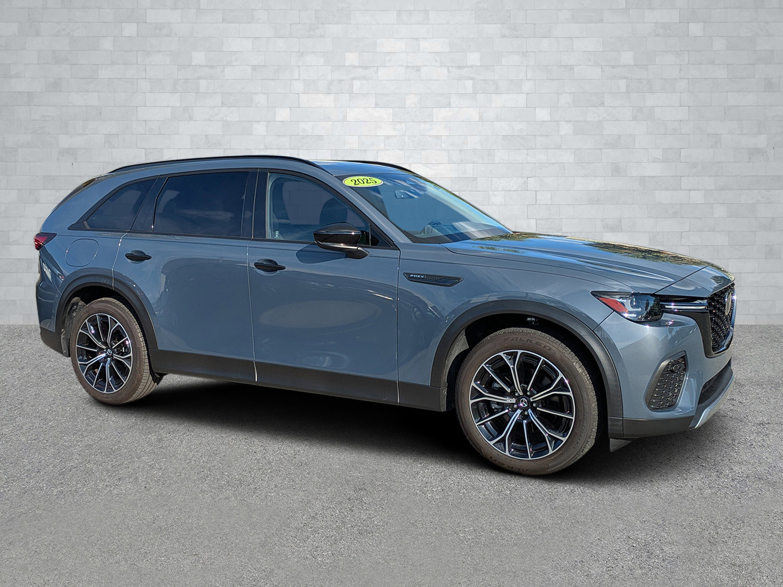 2025 Mazda CX-70 Premium Package's photo