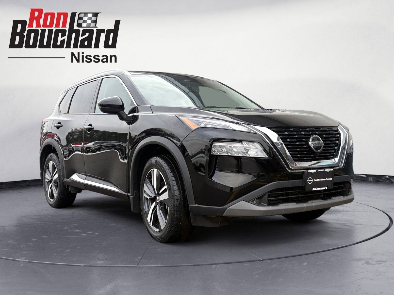 2021 Nissan Rogue SL's photo