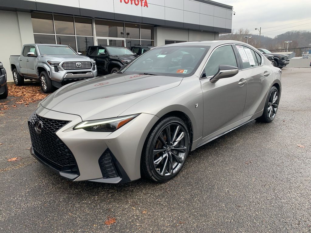 2022 Lexus IS 350 F SPORT's photo